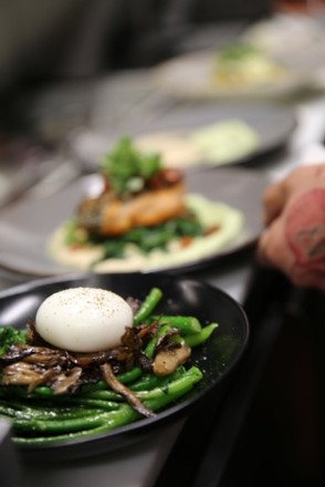 Spring Nibbles and Sips at Parigo